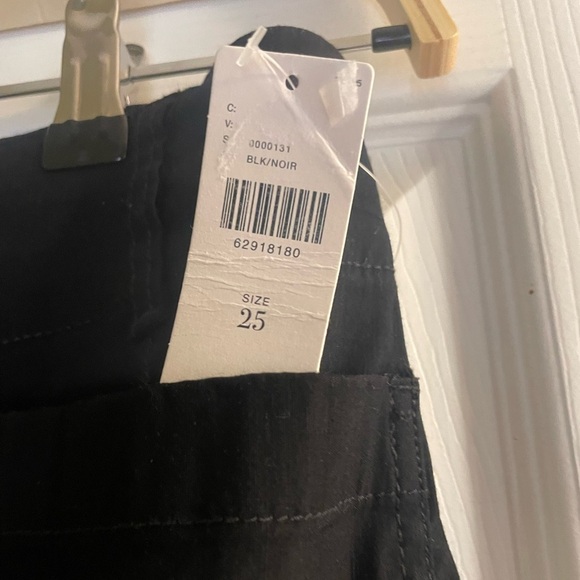 Anthropologie The Colette Cropped Wide-Leg Pants by Maeve: Magic Fabric Edition - Picture 5 of 7